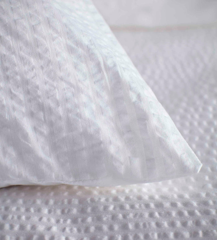 White Seersucker 100% Cotton Bed Linen