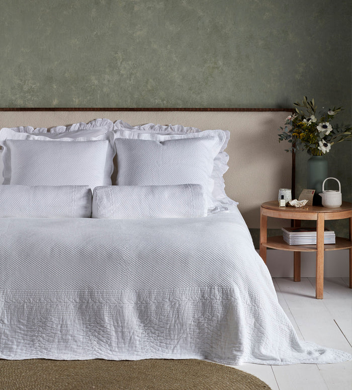 White Verity 100% Cotton Cushion Covers and Bedspread