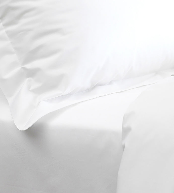 White 100% Cotton Percale 200 Thread Count Euro Fitted Sheet